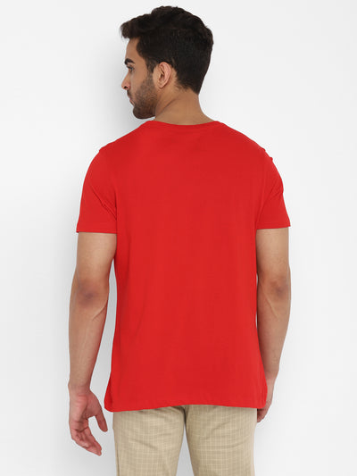 Essentials Red Solid Round Neck T-Shirt