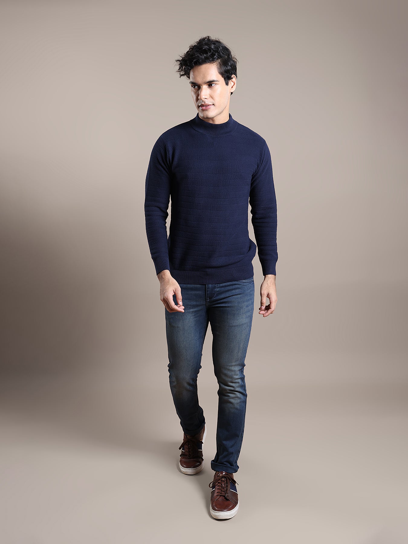 Knitted Navy Blue Plain Regular Fit Full Sleeve Casual Pullover