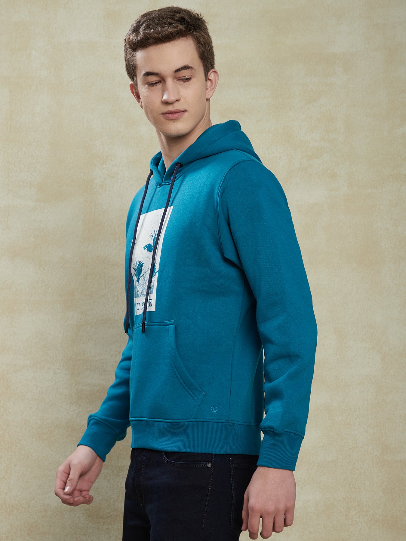 Knitted Turquoise Printed Regular Fit Full Sleeve Casual Sweatshirt