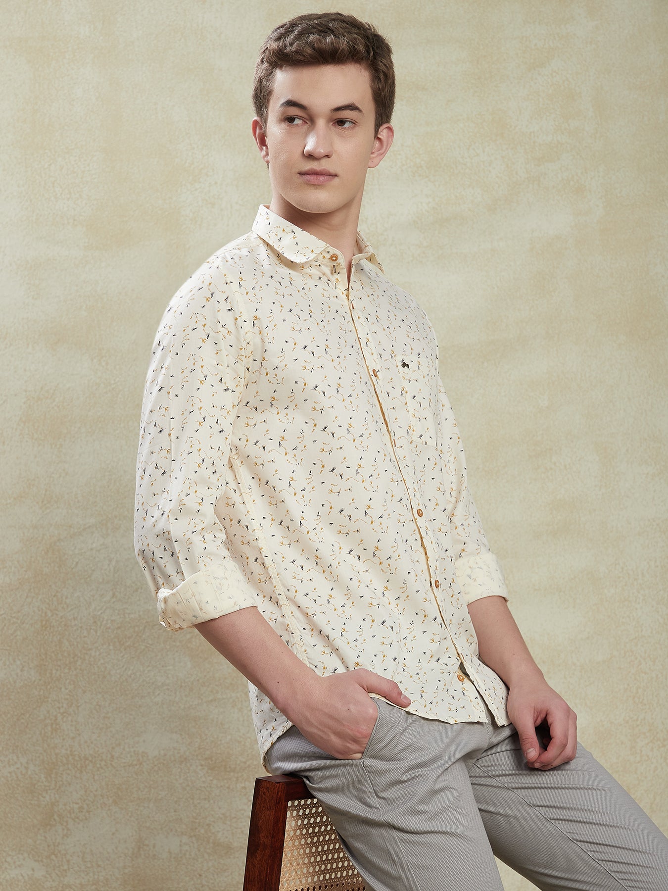 100% Cotton Beige Printed Slim Fit Full Sleeve Casual Shirt
