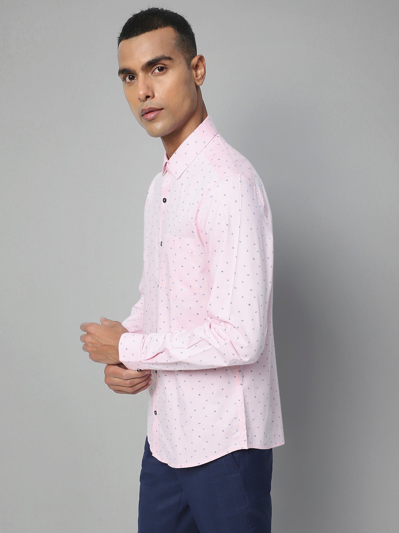 100% Cotton Pink Printed Slim Fit Full Sleeve Formal Shirt