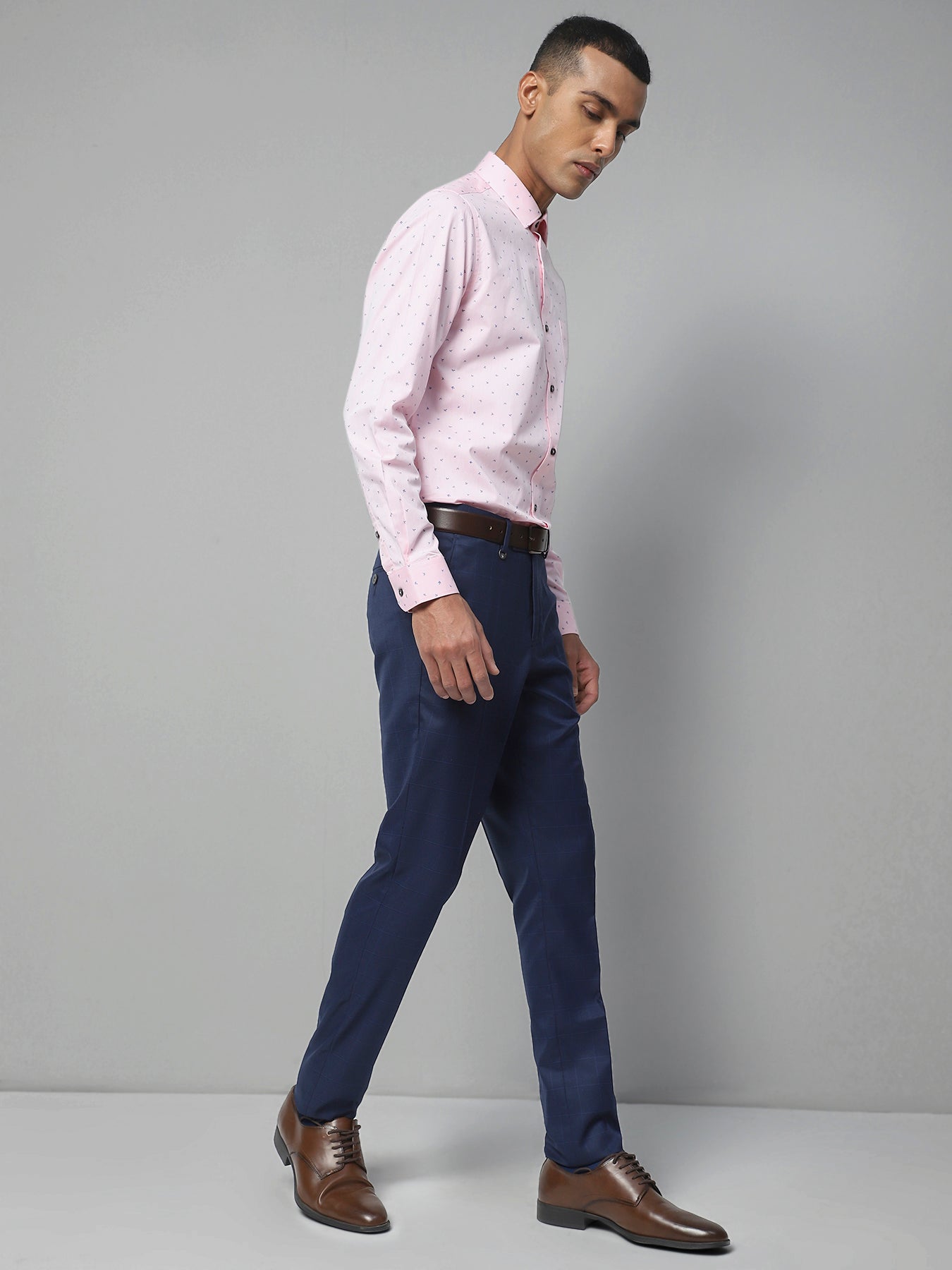 100% Cotton Pink Printed Slim Fit Full Sleeve Formal Shirt