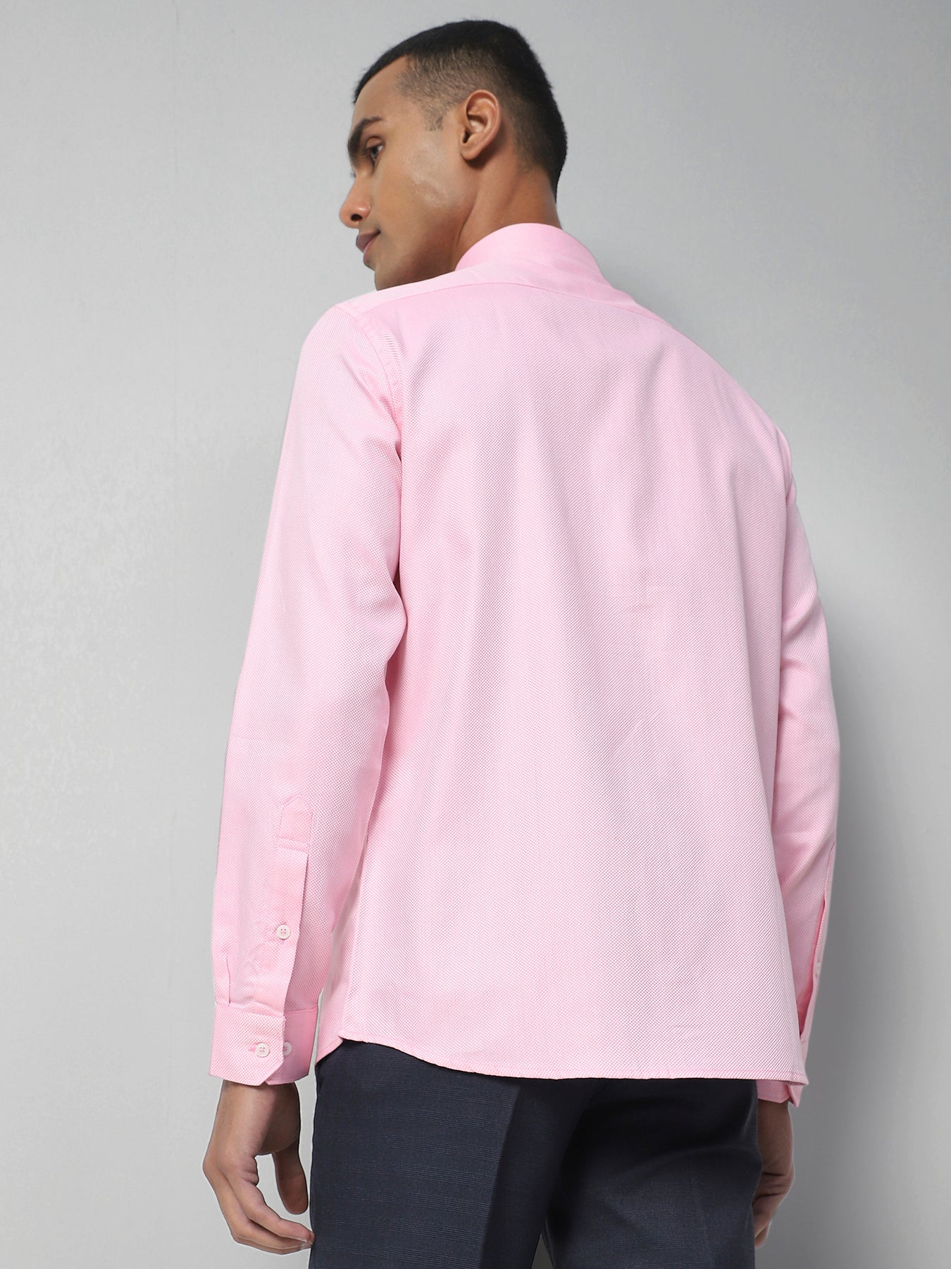 100% Cotton Pink Dobby Regular Fit Full Sleeve Formal Shirt