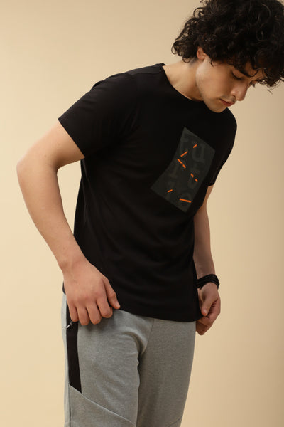 Knitted Black Plain Crew Neck Half Sleeve Casual T-Shirt