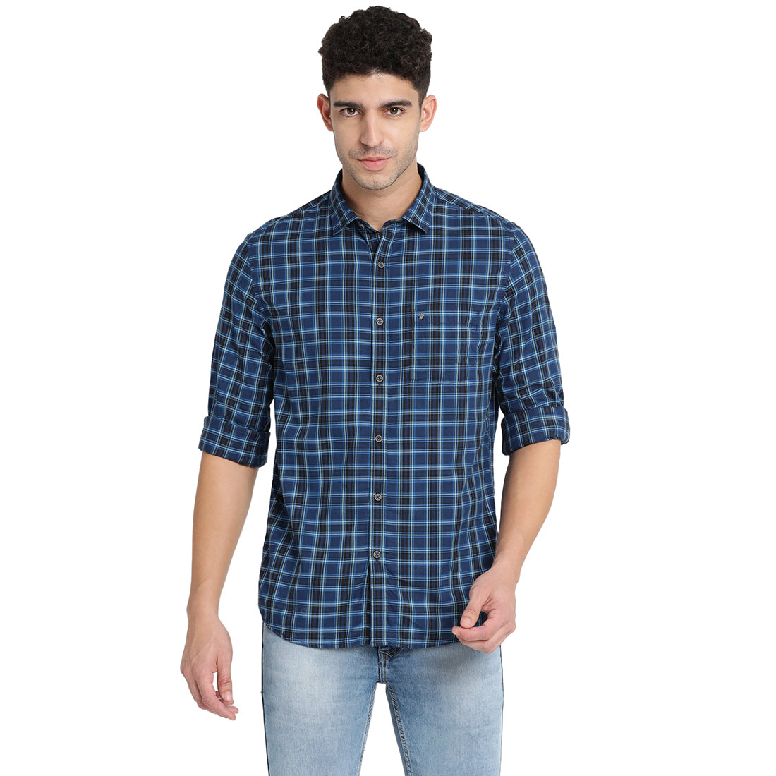 Turtle Men Blue Cotton Checked Slim Fit Casual Shirts