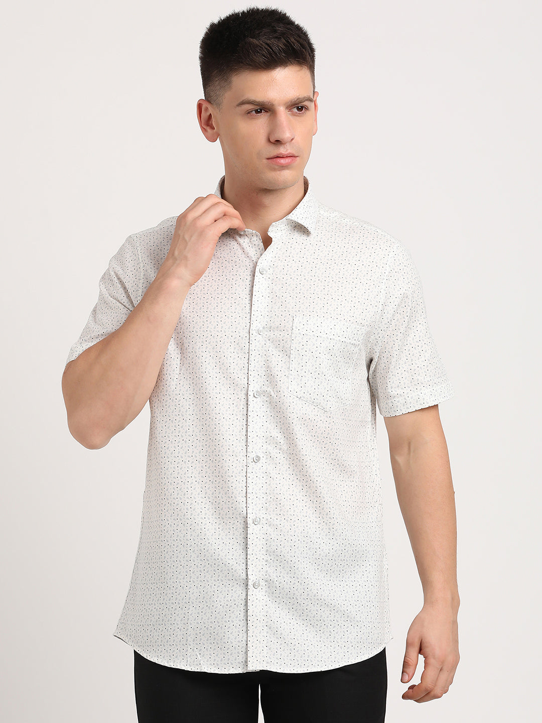 100% Cotton Cream Printed Slim Fit Half Sleeve Formal Shirt