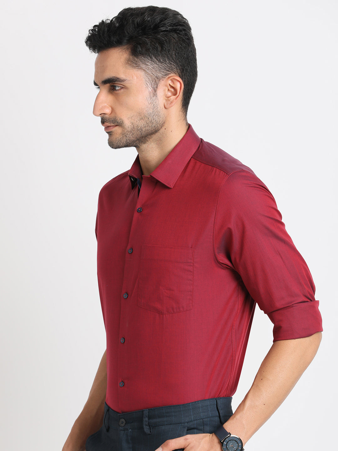 100% Cotton Red Striped Slim Fit Full Sleeve Formal Shirt