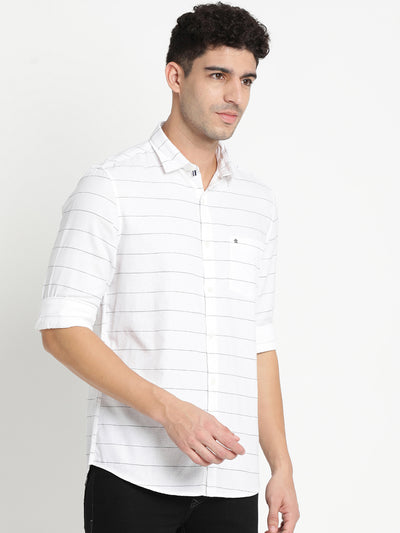Turtle Men White Cotton Striped Slim Fit Casual Shirts