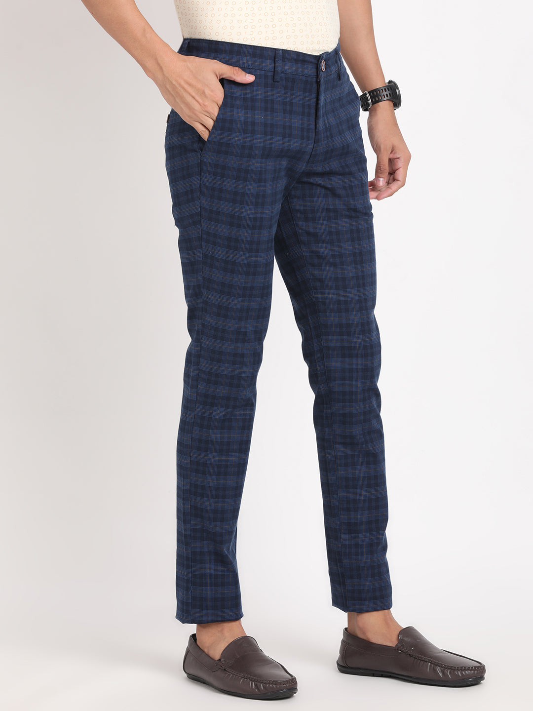 Cotton Stretch Blue Checkered Narrow Fit Flat Front Casual Trouser