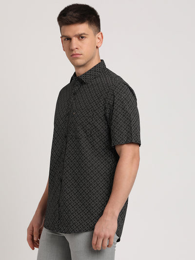 100% Cotton Black Printed Slim Fit Half Sleeve Casual Shirt