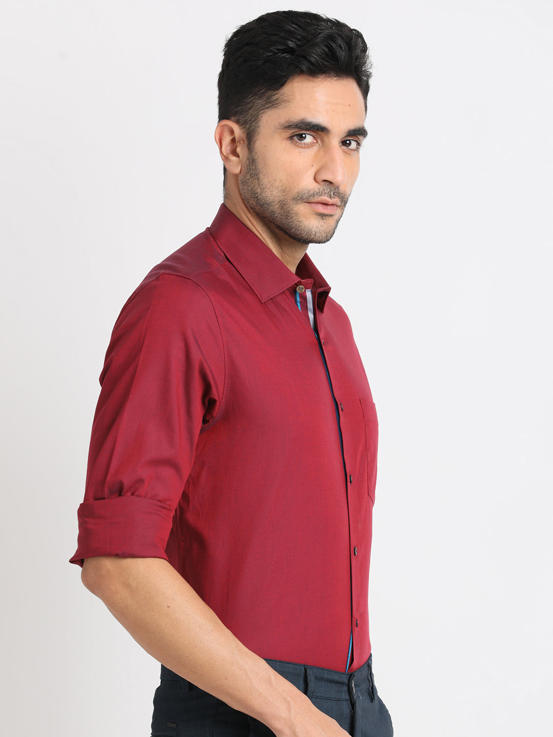 100% Cotton Red Striped Slim Fit Full Sleeve Formal Shirt