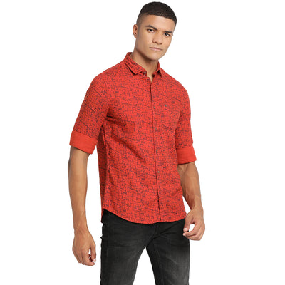 Turtle Men Red Cotton Blend Printed Slim Fit Casual Shirts