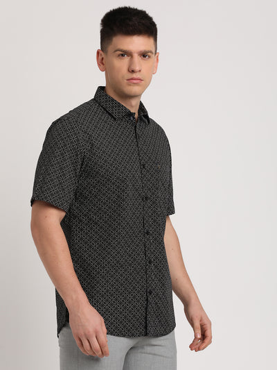 100% Cotton Black Printed Slim Fit Half Sleeve Casual Shirt