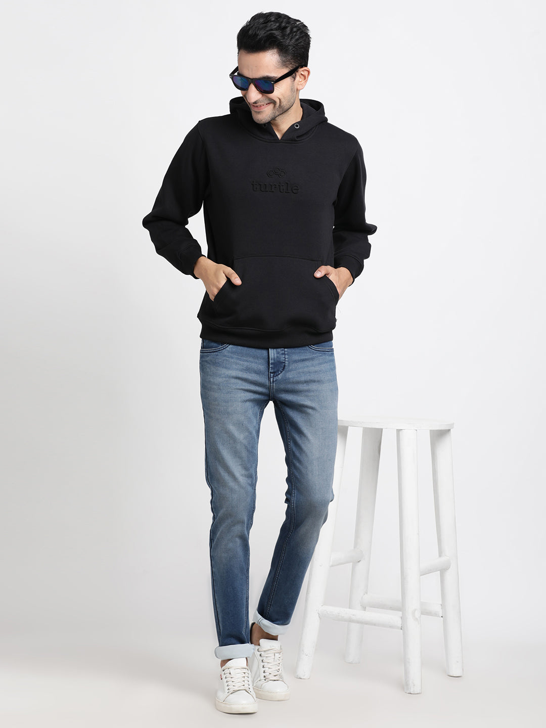 Knitted Black Printed Regular Fit Full Sleeve Casual Sweat Shirt