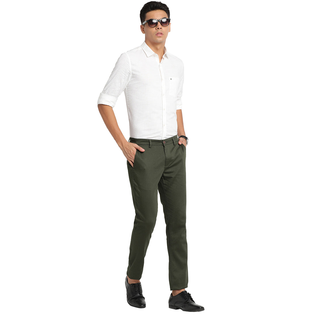 Turtle Men Olive Narrow Fit Printed Casual Trousers
