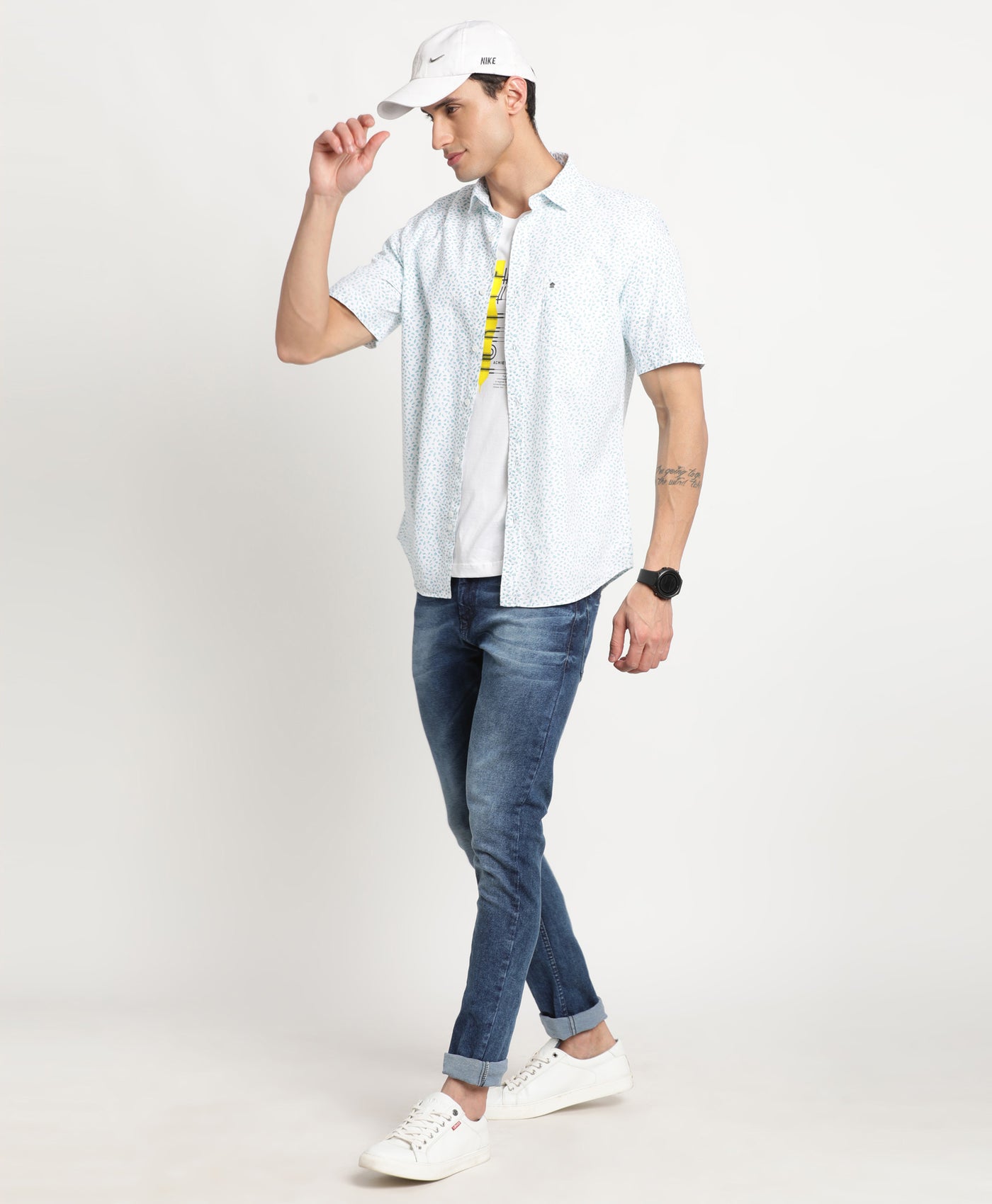 Cotton Linen White-Blue Printed Slim Fit Half Sleeve Casual Shirt