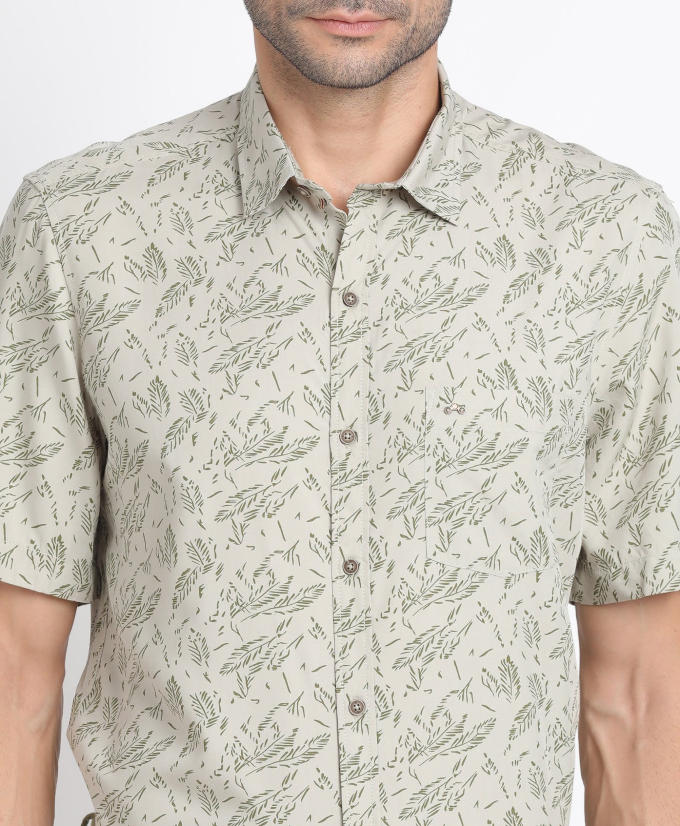 100% Rayon Green Printed Slim Fit Half Sleeve Casual Shirt