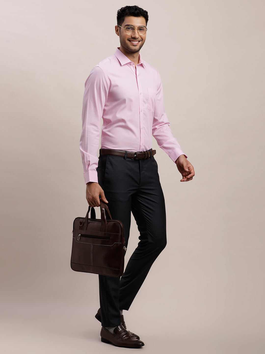 100% Cotton Light Pink Plain Slim Fit Full Sleeve Formal Shirt