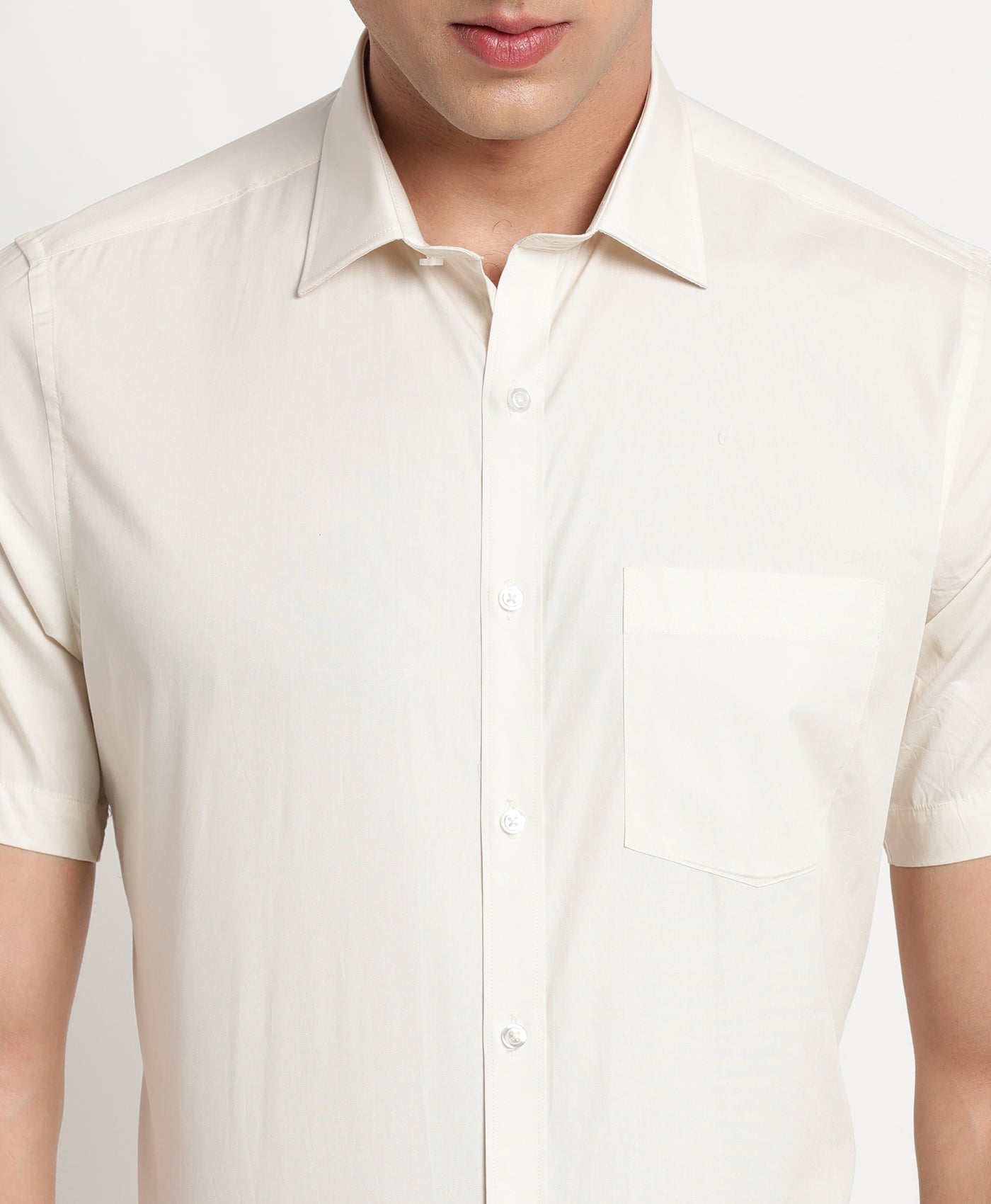 100% Cotton Cream Plain Regular Fit Half Sleeve Formal Shirt