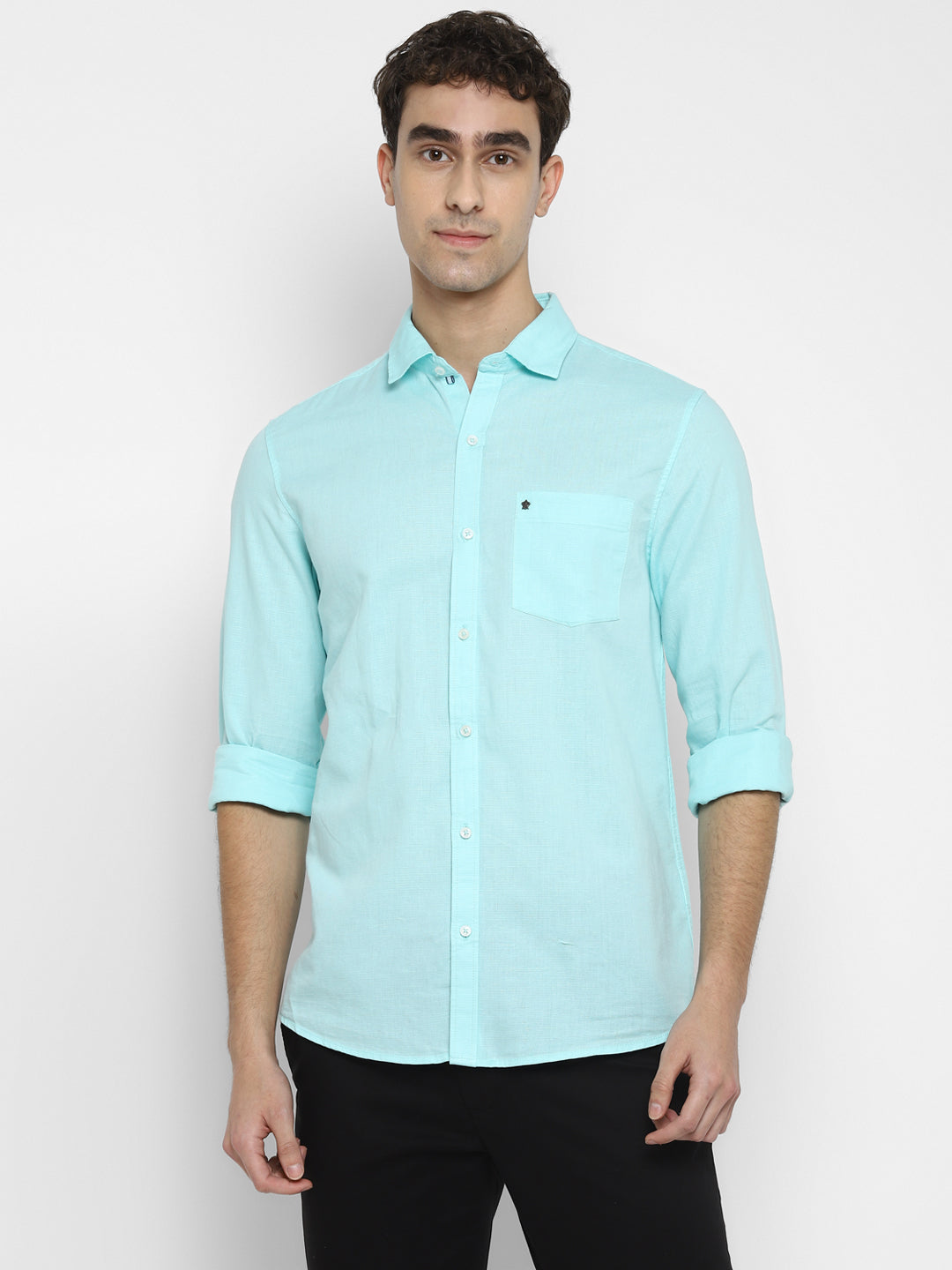 100% Cotton Blue Plain Slim Fit Full Sleeve Casual Shirt