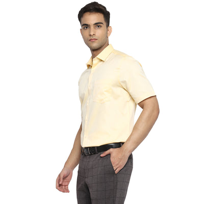 Giza Cotton Light Yellow Dobby Regular Fit Half Sleeve Formal Shirt