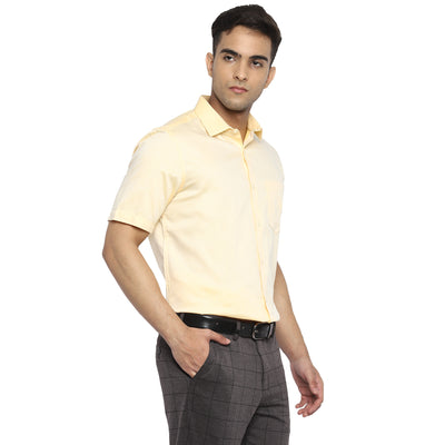 Giza Cotton Light Yellow Dobby Regular Fit Half Sleeve Formal Shirt