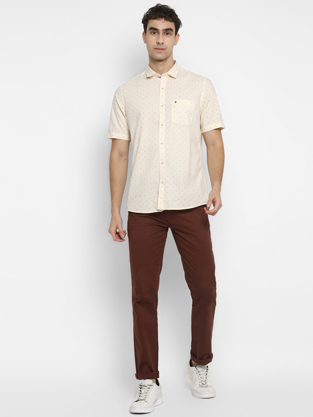 100% Cotton Cream Printed Slim Fit Half Sleeve Casual Shirt