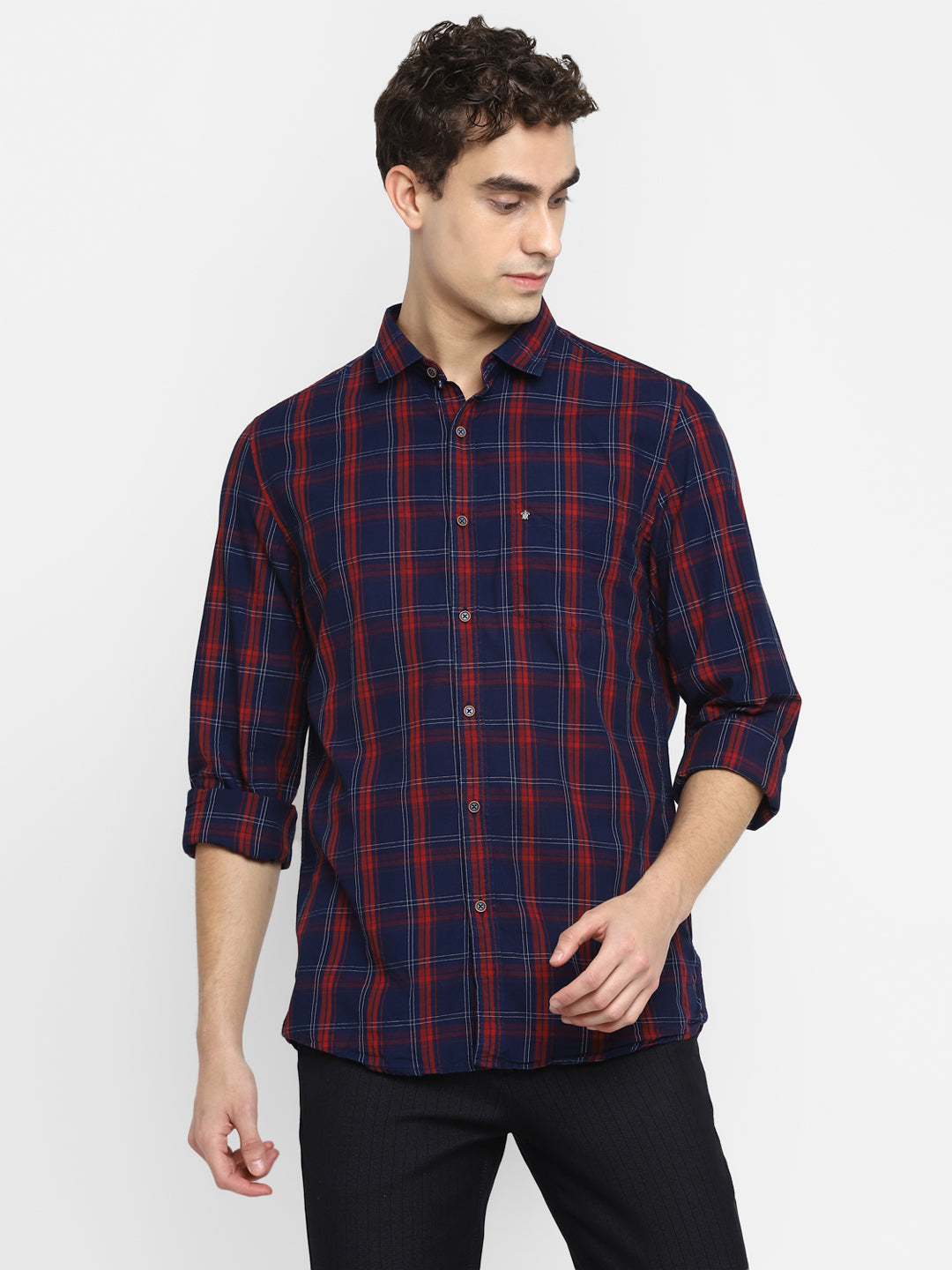 Turtle Men Navy & Red Cotton Checked Slim Fit Shirts