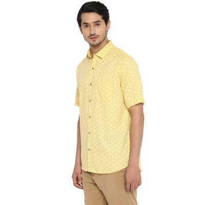 100% Cotton Lemon Printed Slim Fit Half Sleeve Casual Shirt