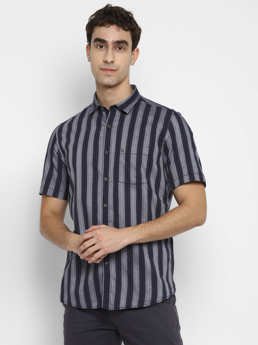 100% Cotton Navy Blue Striped Slim Fit Half Sleeve Casual Shirt