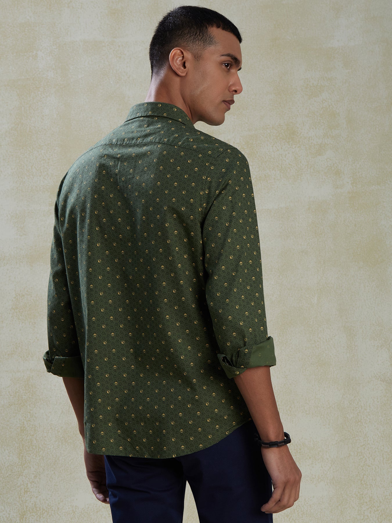 100%-cotton-olive-green-slim-fit-full-sleeve-casual-mens-shirts