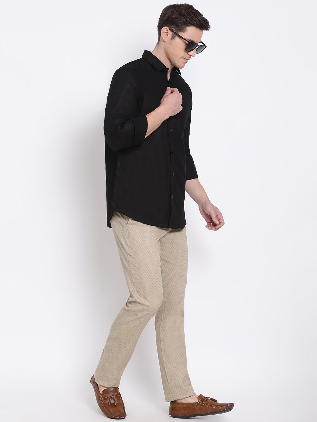 Black Linen Solid Slim Fit Shirts