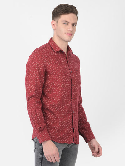 Turtle Men Cotton Red Slim Fit Printed Shirts