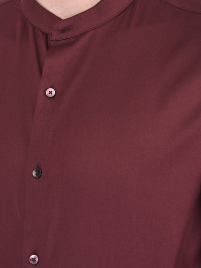 Cotton Blend Burgundy Slim Fit Solid Shirt