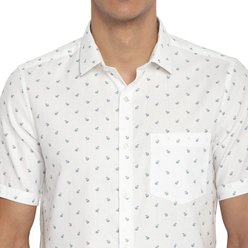 Cotton Bland White Regular Fit Printed Shirt