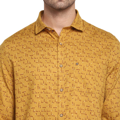 Turtle Men Dark Yellow Cotton Printed Slim Fit Shirts