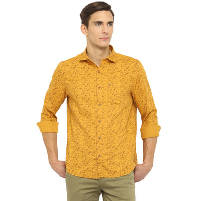 Turtle Men Yellow Cotton Printed Slim Fit Shirts