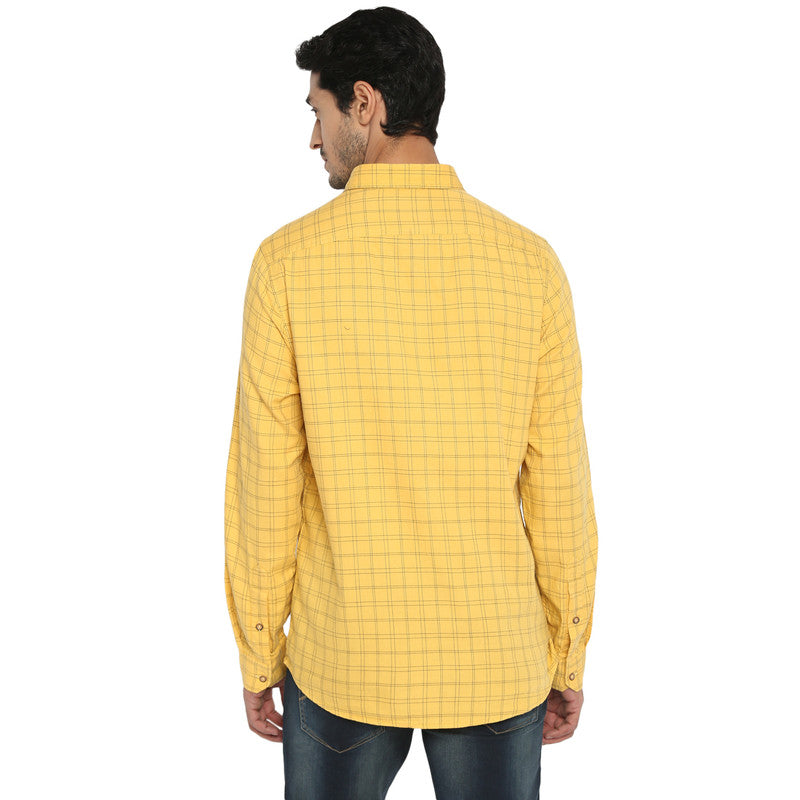 Turtle Men Cotton Yellow Slim Fit Checkered Shirts